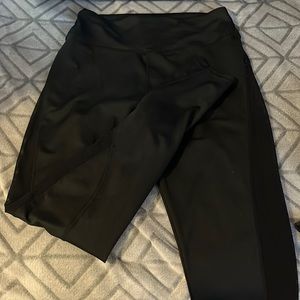 Size L Leggings.